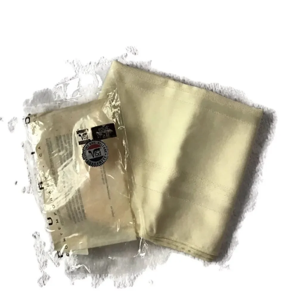 Furio New Old Stock 4 Pack Fabric Napkins